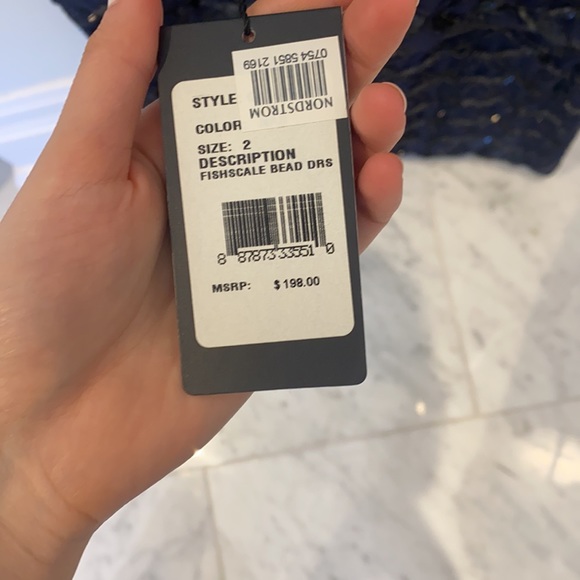 Adrianna Papell sequin dress size 2 - Picture 3 of 3